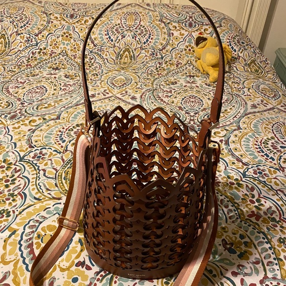 COPY - Kate Spade Dorie Bag - Picture 1 of 8